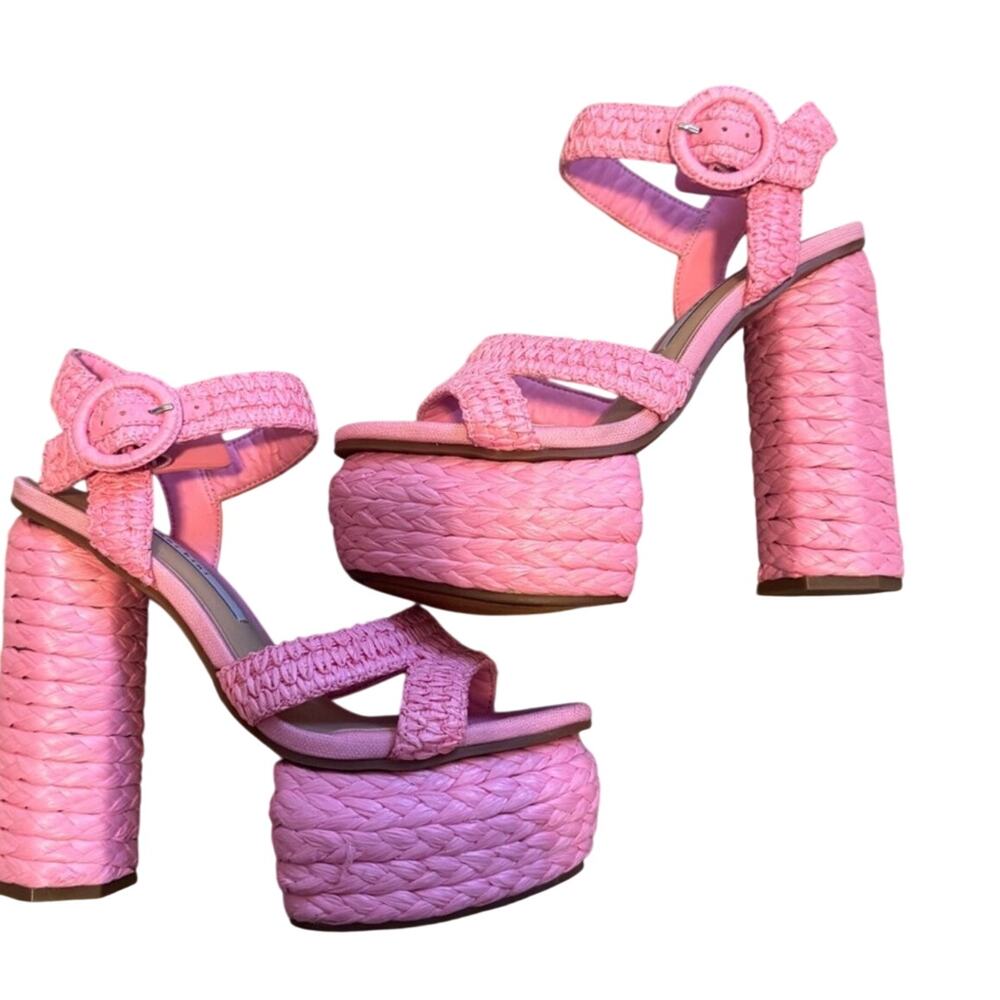 Gianni Bini Pelle Raffia Platform Sandals pink woven texture and chunky heel.